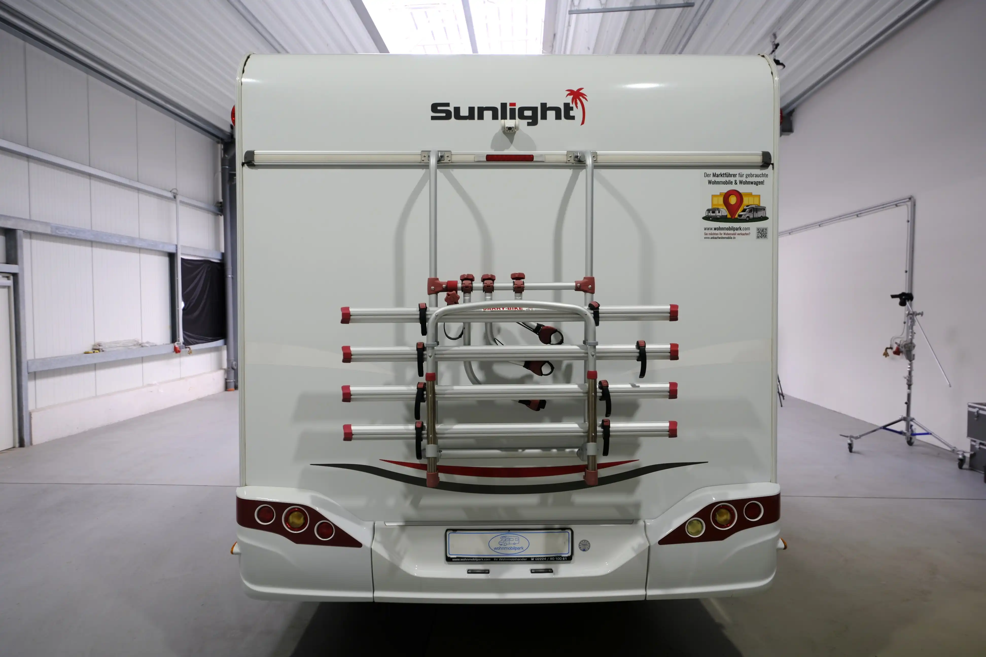 SUNLIGHT T 67
